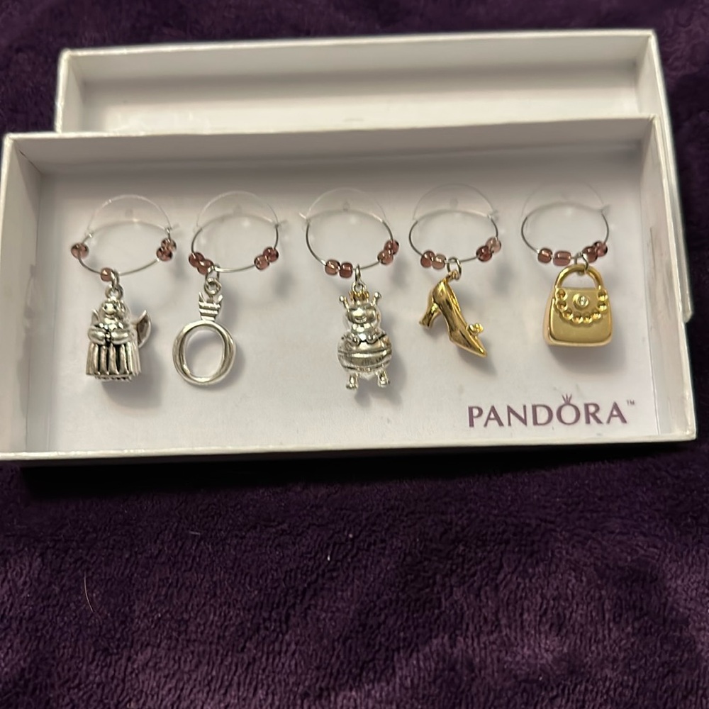631-Pandora wine glass charms